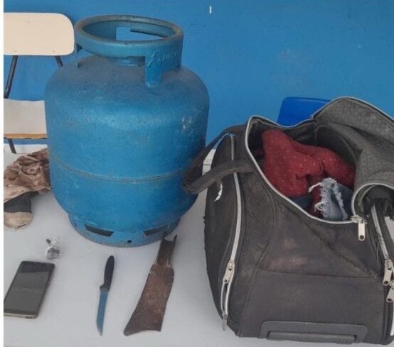 homem-e-detido-por-populares-apos-furto-em-residencia-em-triunfo-pe