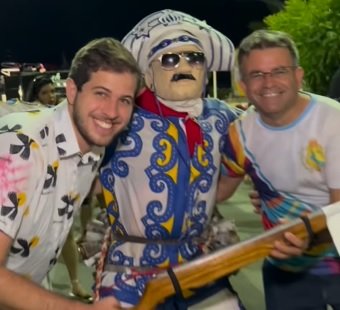 pedro-campos-participa-do-carnaval-em-pesqueira,-afogados-e-triunfo