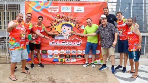 duque-percorre-o-sertao-e-celebra-a-grandiosidade-do-carnaval-pernambucano