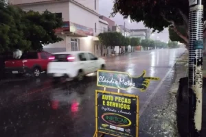 carnaiba-registra-chuvas-na-noite-deste-domingo