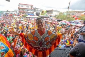 raquel-vai-a-pesqueira-e-triunfo