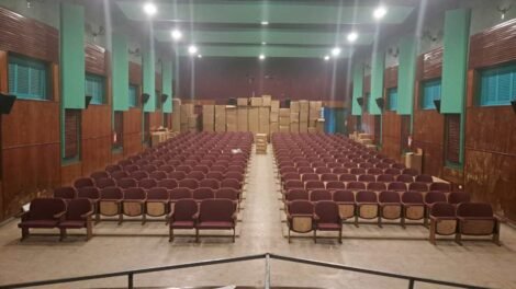 comeca-montagem-das-novas-cadeiras-do-cine-sao-jose