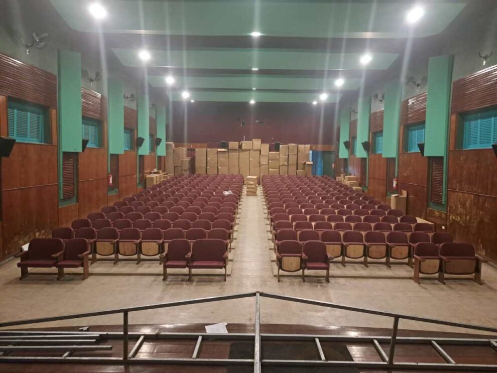 comeca-montagem-das-novas-cadeiras-do-cine-sao-jose