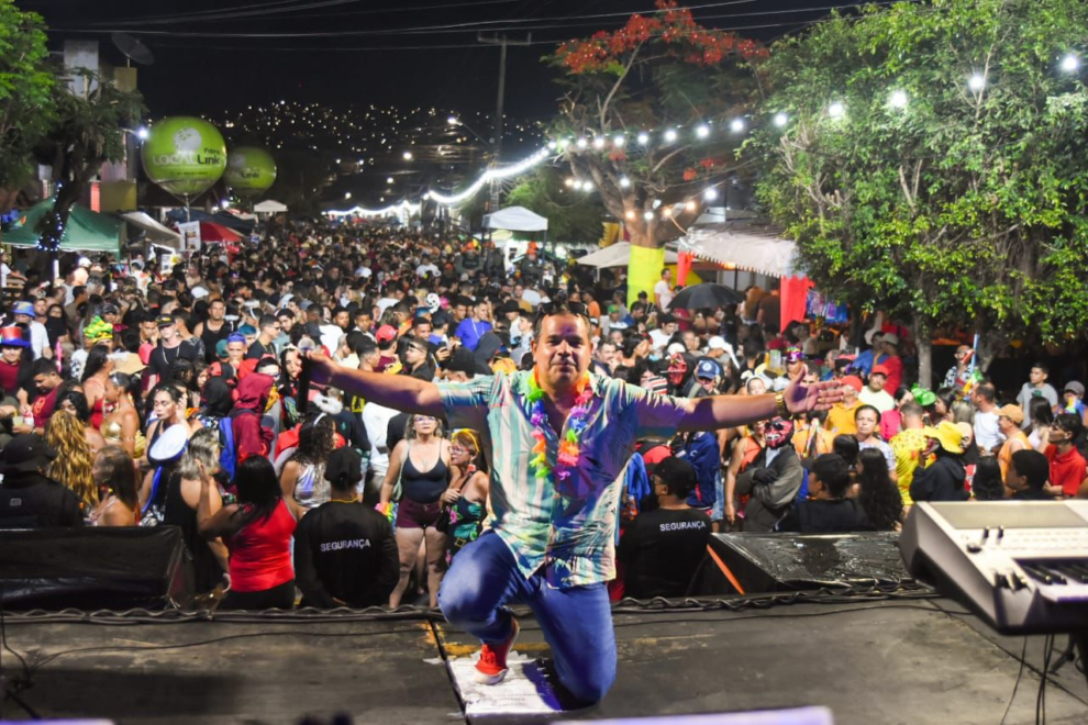 polo-da-rua-do-norte-ferve-com-folia-e-grandes-atracoes-na-segunda-de-carnaval