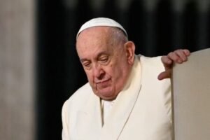 papa-francisco-sofreu-“dois-episodios-de-insuficiencia-respiratoria-aguda”,-informa-o-vaticano