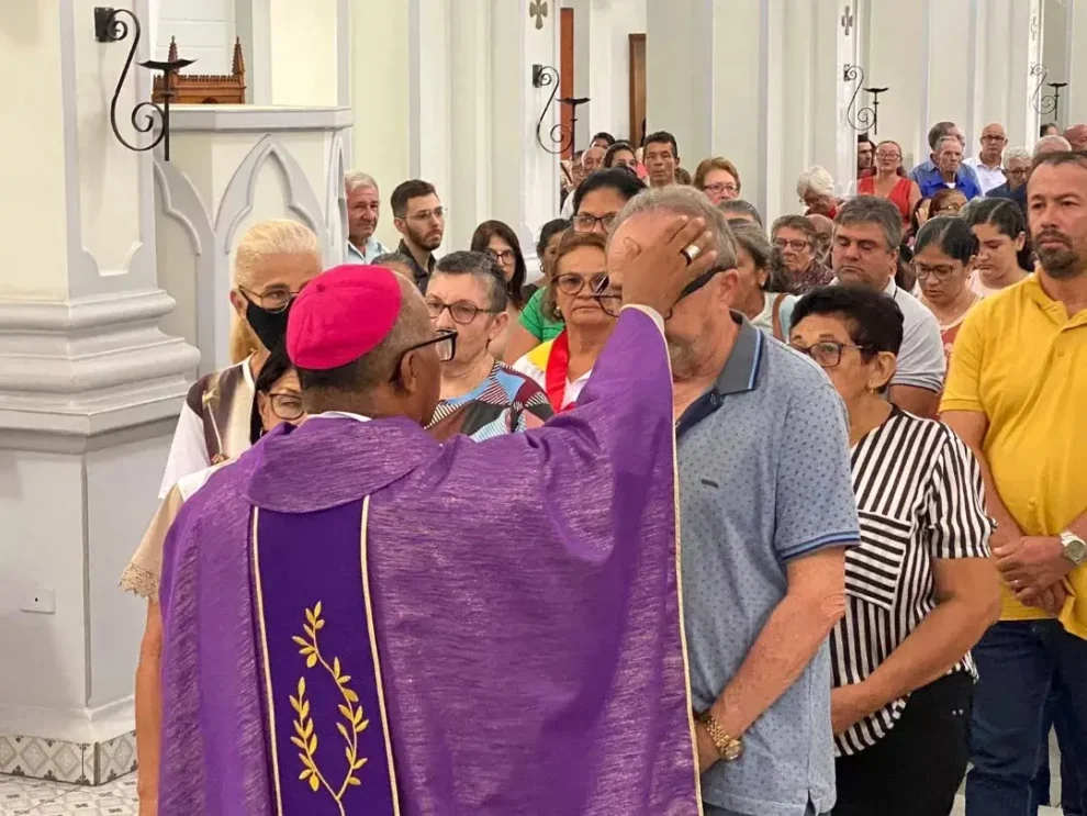 paroquias-da-catedral-e-sao-francisco-celebram-missa-das-cinzas-nesta-quarta