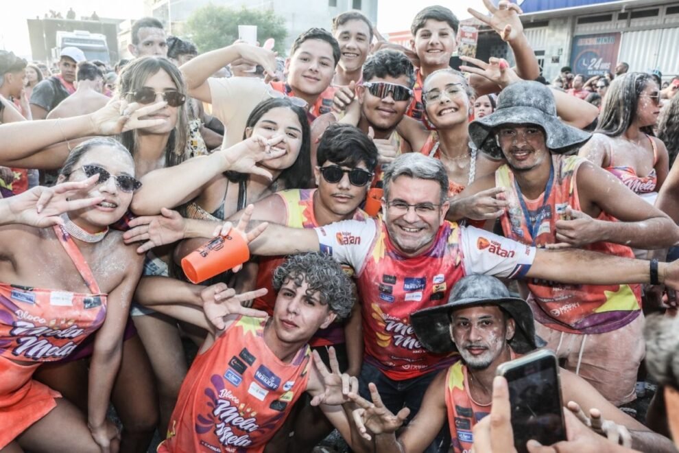 afogados:-mela-mela-anima-carnaval-no-sao-francisco