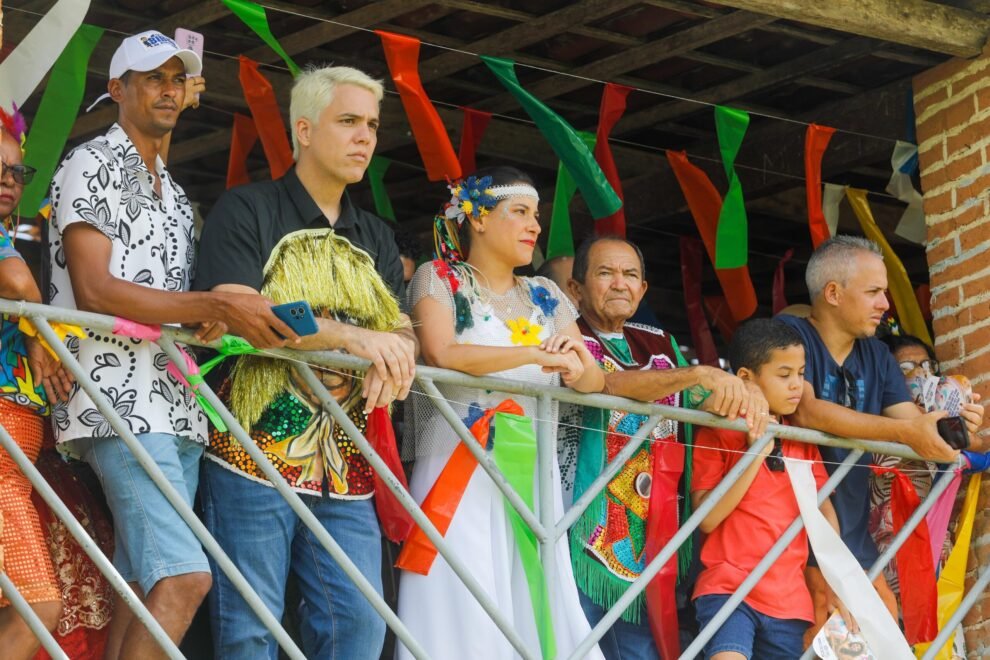 em-alianca,-governadora-raquel-lyra-ressalta-a-tradicao-dos-maracatus-rurais