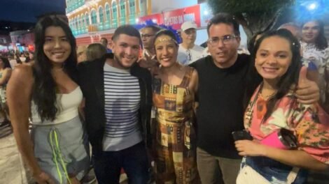 raquel-aporta-em-triunfo,-marcia-nao-aparece,-mas-equipe-representa