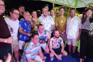 aliados-prestigiam-raquel-em-triunfo