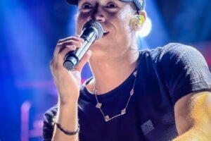 manim-vaqueiro-e-uma-das-atracoes-dos-116-anos-de-sao-jose-do-egito