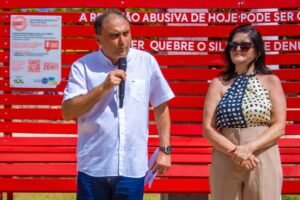 carnaiba-celebra-o-dia-internacional-da-mulher-com-inauguracao-do-banco-vermelho