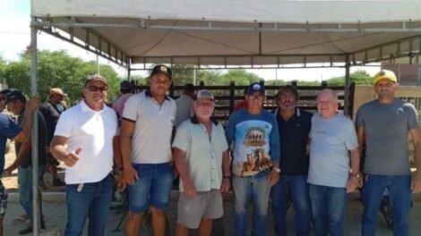prefeito-de-iguaracy-lanca-iniciativa-para-revitalizar-feira-de-jabitaca 