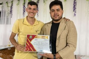 raun-felipe-foi-um-dos-vencedores-do-premio-melhores-do-ano-de-carnaiba