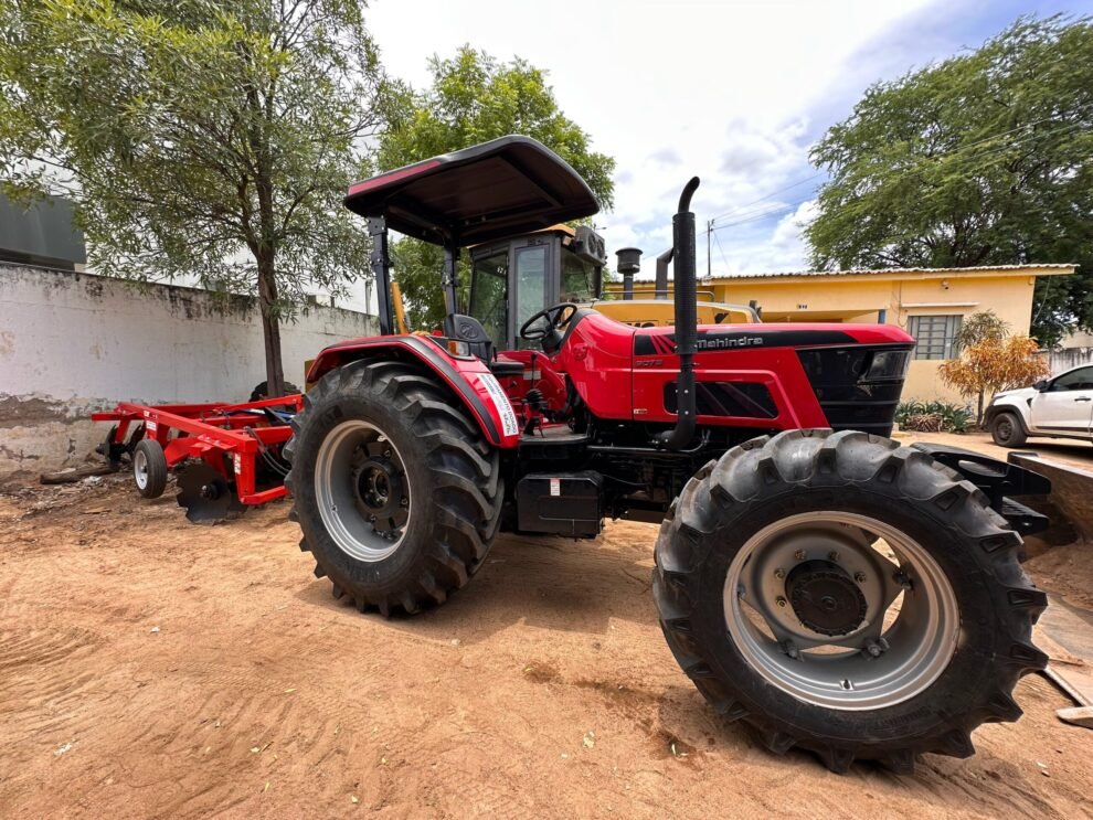 agricultura-familiar-florestana-recebe-novo-equipamento-para-melhoria-do-trabalho-rural