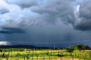 inmet-emite-alerta-de-chuvas-intensas-para-afogados-e-serra-talhada