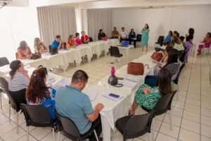 combate-a-violencia:-secretaria-da-mulher-promoveu-capacitacao-com-educadores-em-afogados