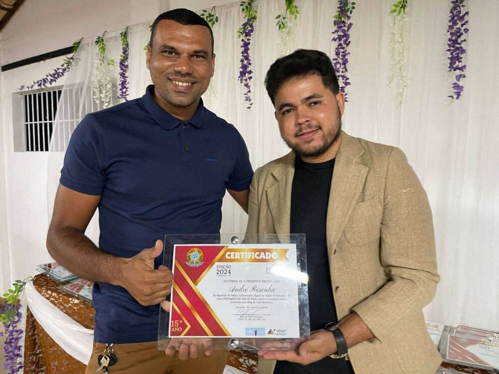 influencer-andre-resenha-foi-agraciado-com-o-premio-melhores-do-ano-em-carnaiba