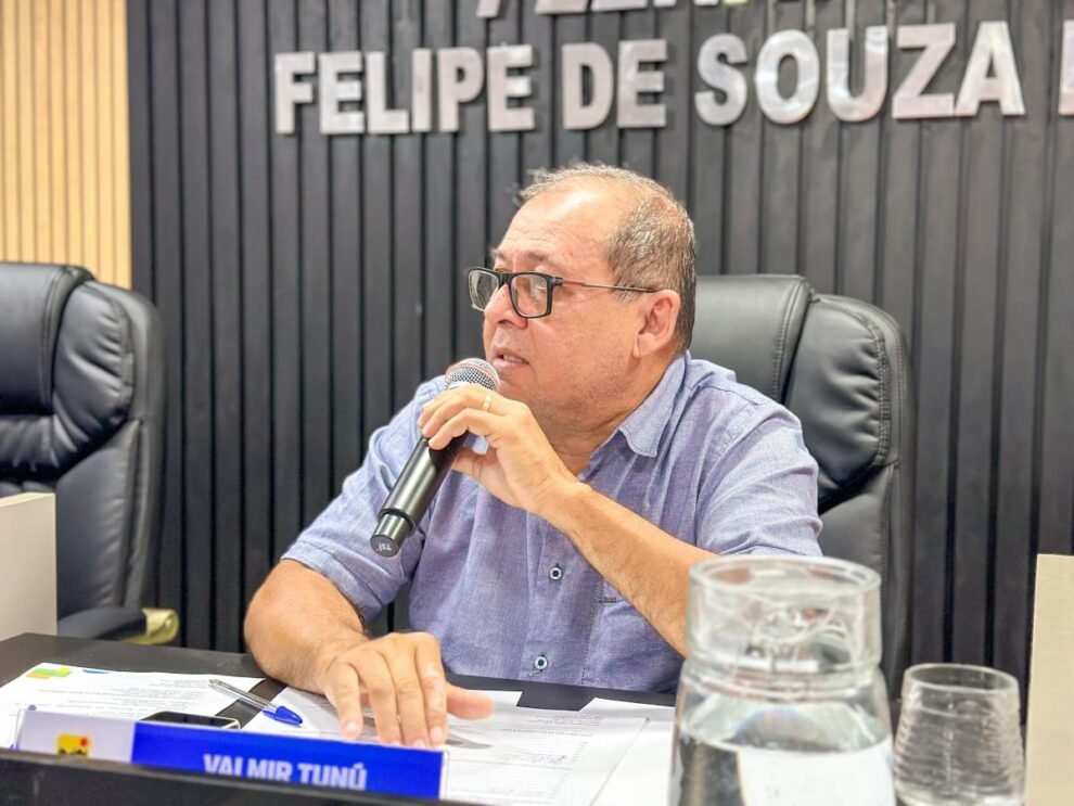 camara-municipal-de-tuparetama-realiza-5a-sessao-ordinaria-de-2025