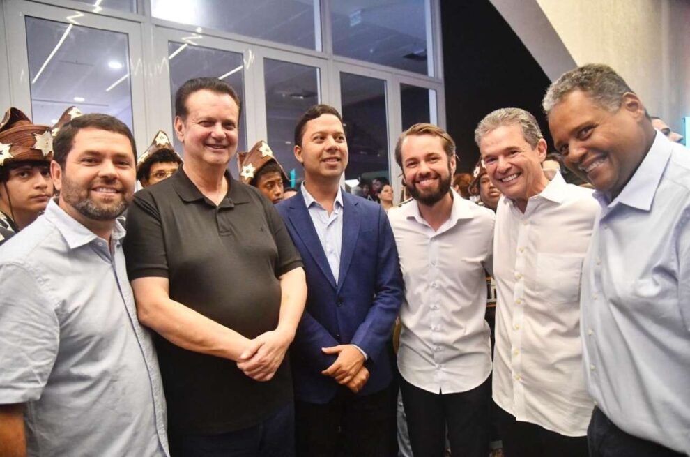 prefeito-de-flores-troca-psb-de-joao-campos-pelo-psd-de-raquel-lyra