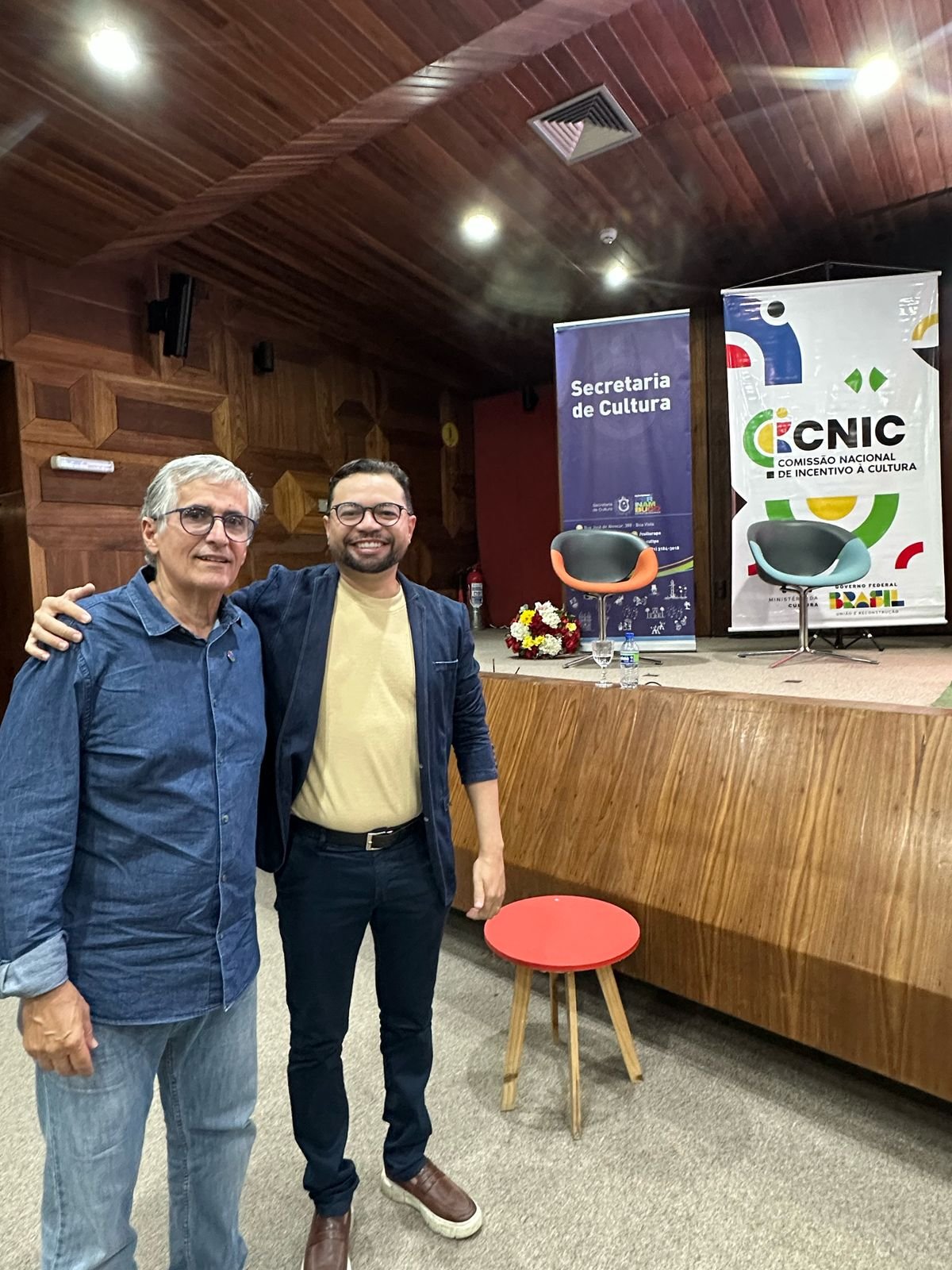 henrique-brandao-representa-serra-talhada-durante-evento-em-recife