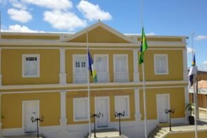 prefeitura-de-flores-cancela-selecao-para-agentes-de-transito-e-anuncia-concurso-publico