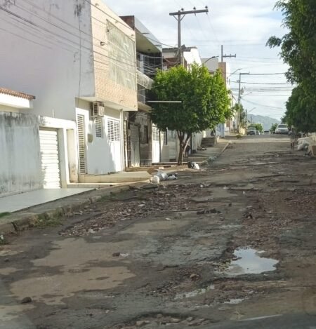 morador-pede-melhorias-na-rua-antonio-alves-de-oliveira,-em-serra-talhada