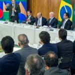 lula-entrega-projeto-de-isencao-de-ir-para-quem-ganha-ate-r$-5-mil