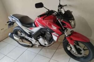 flores:-ladrao-armado-toma-moto-de-coletor-em-sitio-dos-nunes