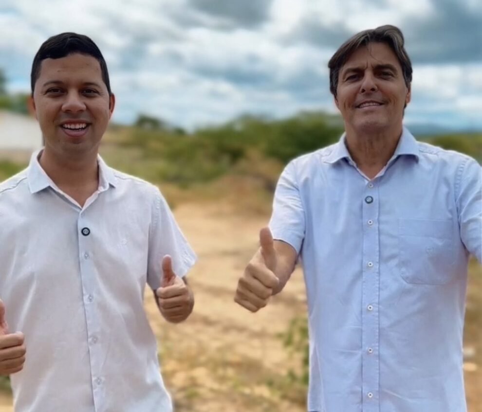 giba-ribeiro-e-marconi-santana-visitam-espaco-onde-sera-instalada-nova-biblioteca-municipal