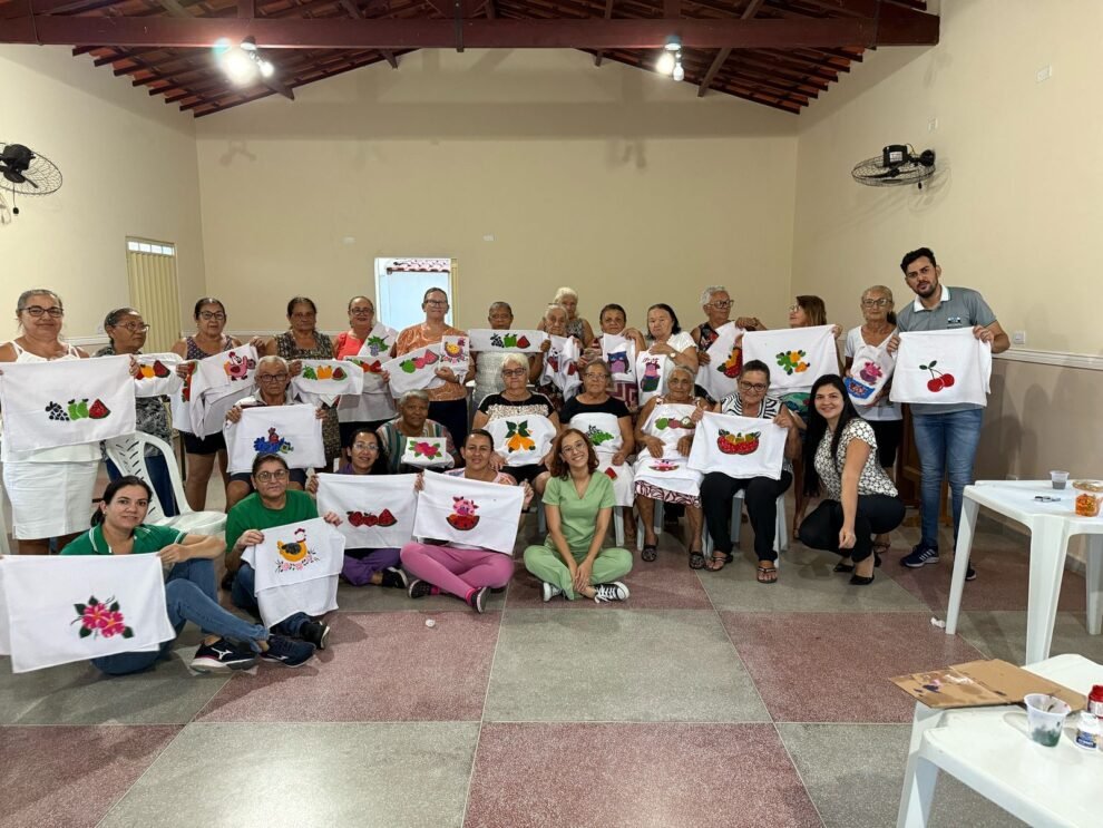 governo-municipal-da-ingazeira-promoveu-oficina-de-pintura-para-idosos