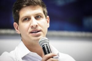 joao-campos-reforca-pre-campanha-no-sertao-do-pajeu-com-seminario-do-psb