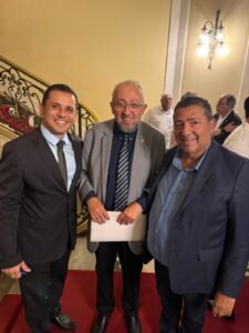 zeinha-torres-discute-com-almir-cirilo abastecimento-de-iguaracy