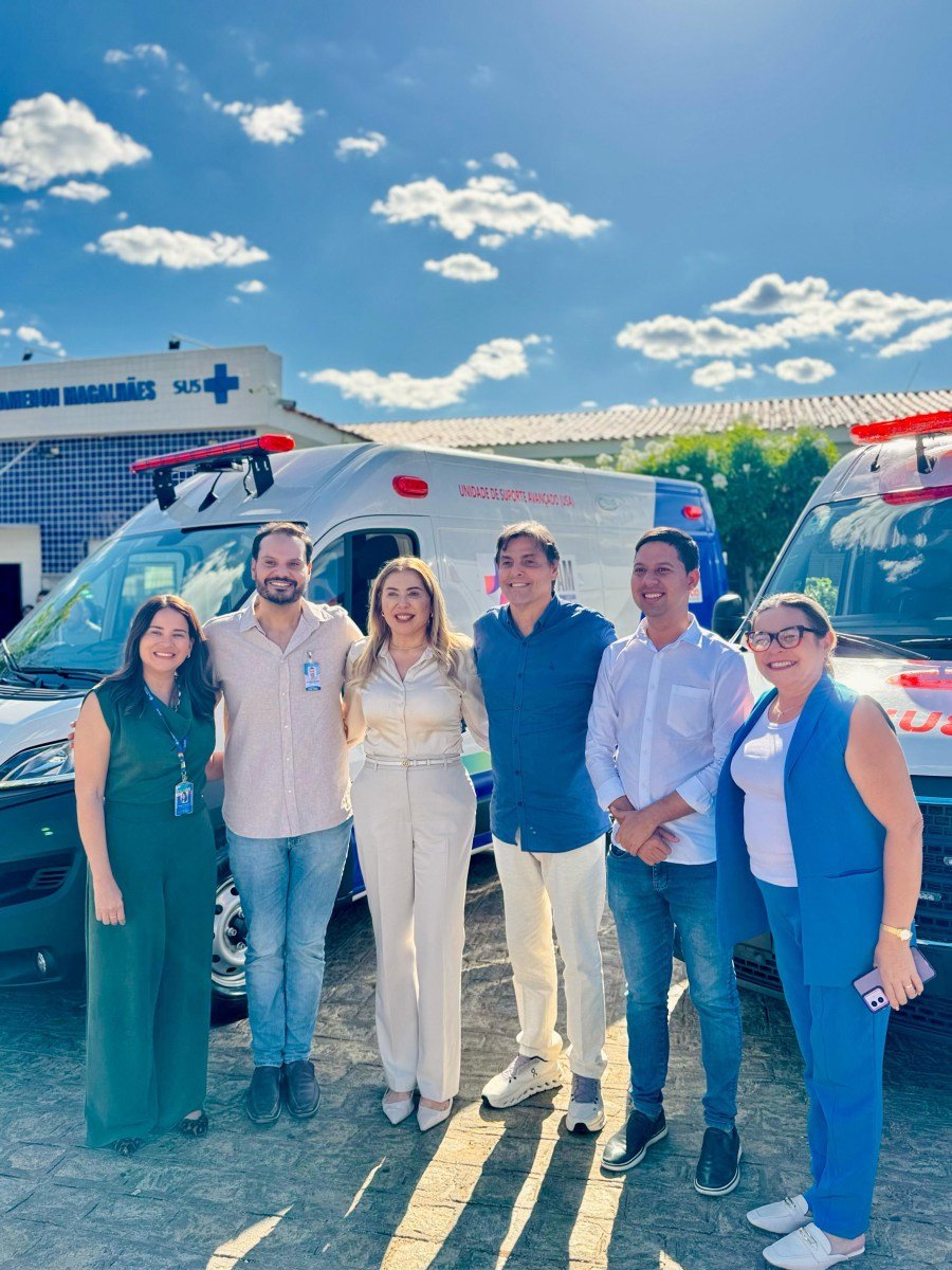 marconi-santana-destaca-entrega-de-ambulancias-ao-hospam-em-serra-talhada