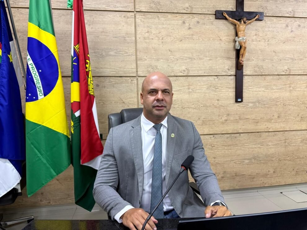 anderson-correia-solicita-conclusao-da-via-parque-trecho-cidade-jardim-rendeiras