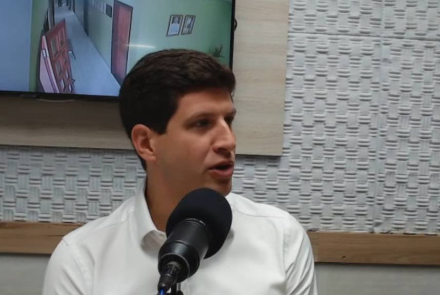 joao-campos-reforca-projeto-do-psb-para-pernambuco-em-entrevista-a-radio-pajeu