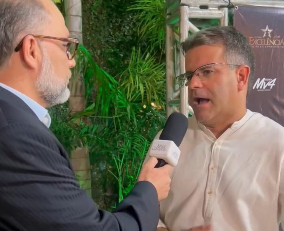 sandrinho-palmeira-destaca-reconhecimento-popular-ao-receber-premio-excelencia-2024