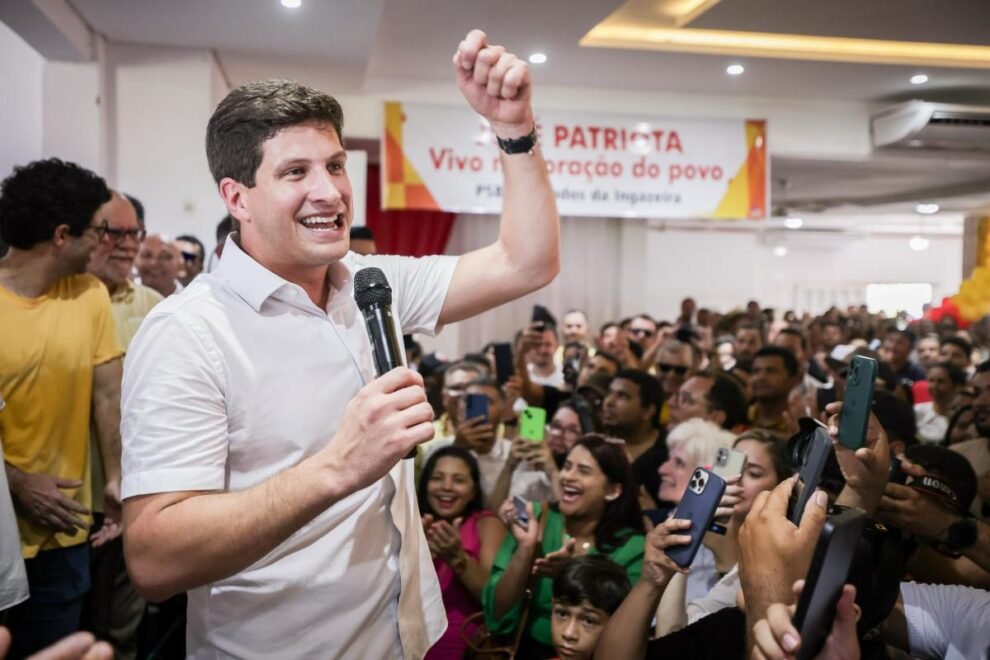 joao-campos:-“psb-sera-o-maior-partido-da-centro-esquerda-brasileira”