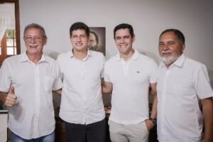 eduardo-e-toninho-melo-declaram-apoio-a-joao-campos