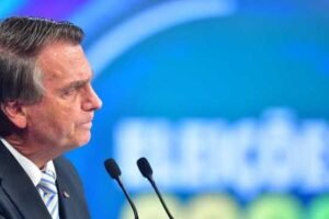 mpf-arquiva-inquerito-sobre-bolsonaro-em-caso-de-importunacao-de-baleia