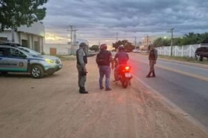 afogados-volta-a-ter-blitz-policiais-nas-ruas-da-cidade