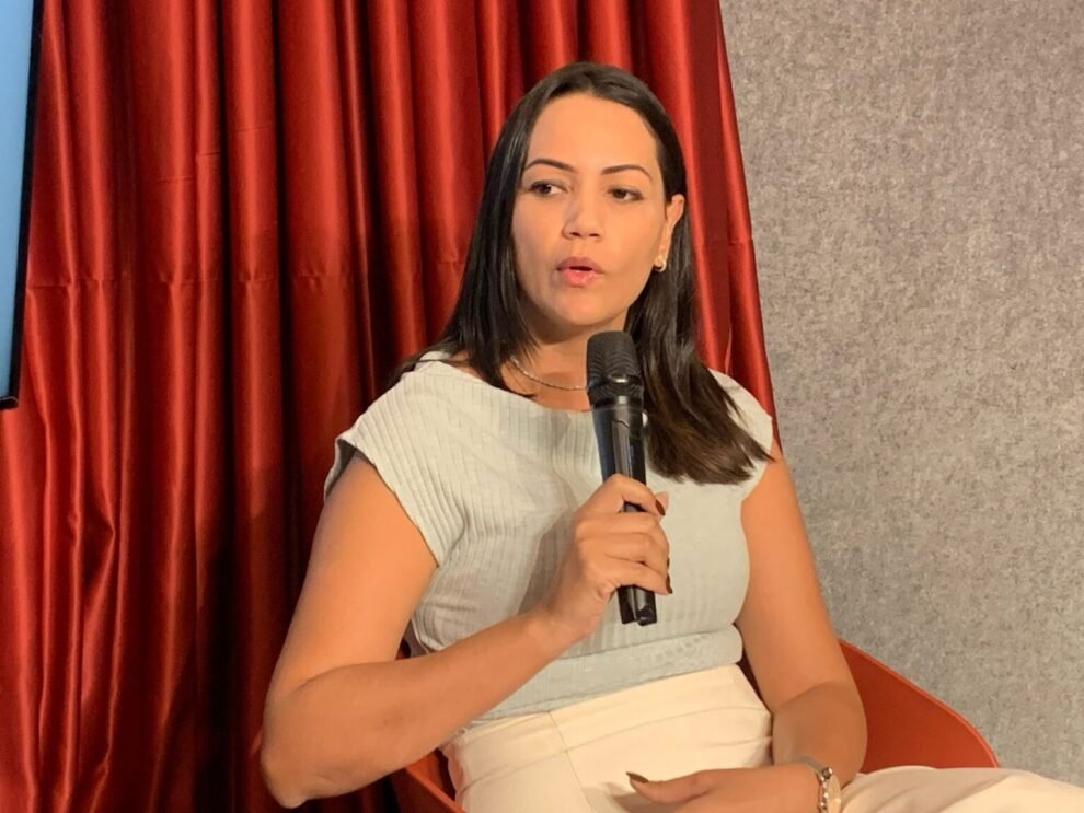 juliana-diz-que-teve-gabinete-invadido-e-que-nao-aceita-silenciamento