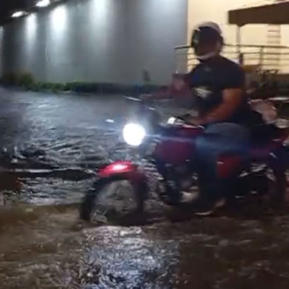 pancada-de-chuva-em-st-atinge-25-mm-com-pontos-de-alagamento