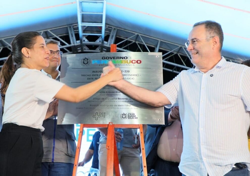 raquel-lyra-e-zeca-cavalcanti-entregam-requalificacao-da-pe-220