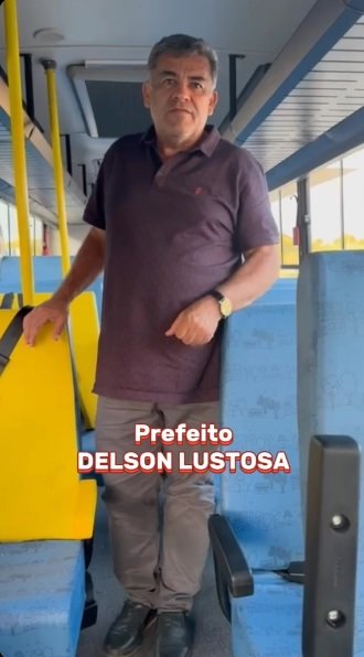 santa-terezinha-–-prefeito-delson-lustosa-recebe-novo-onibus-escolar.