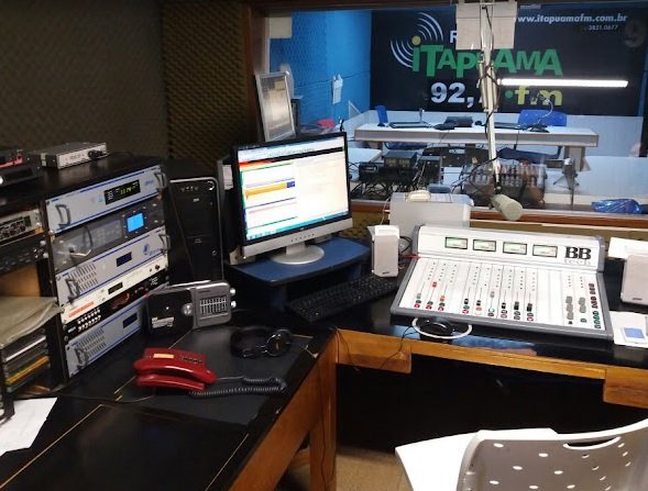 neoenergia-deixa-radios-na-mao-em-arcoverde