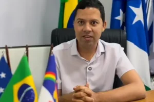 prefeito-de-flores-realiza-evento-para-marcar-os-100-primeiros-dias-de-gestao