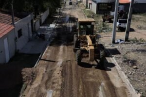 prefeitura-de-arcoverde-inicia-intervencao-emergencial-na-rua-cicero-monteiro-de-mello