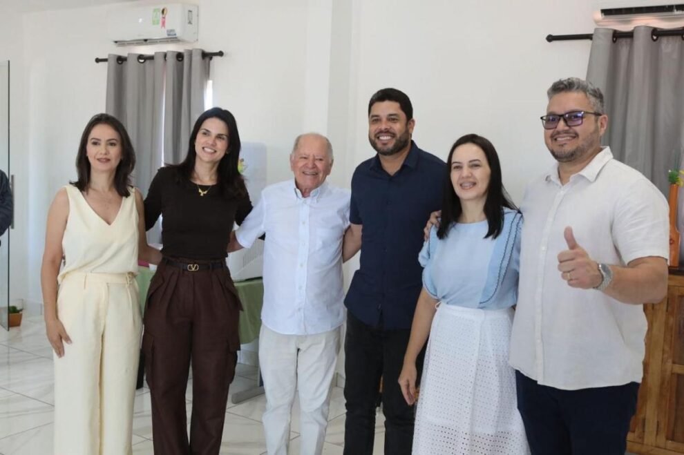 prefeito-de-iguaracy-visita-tuparetama-para-conhecer-o-projeto-saude-express