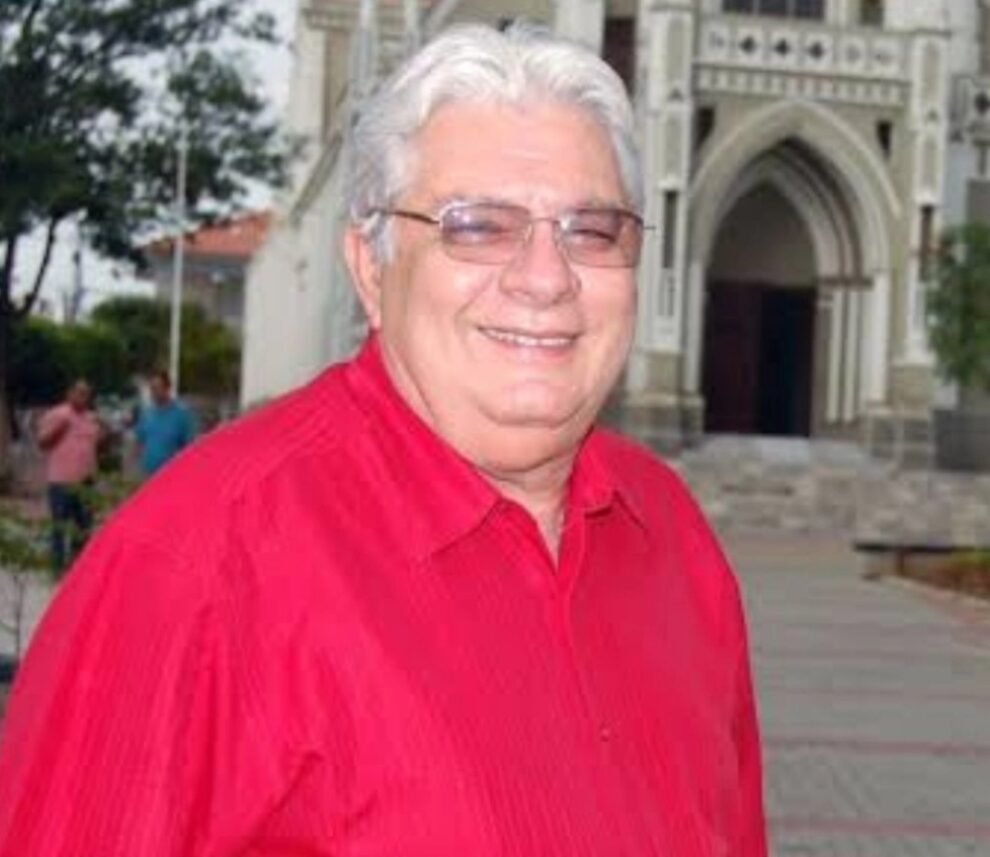 totonho-valadares-sofre-infarto-e-sera-transferido